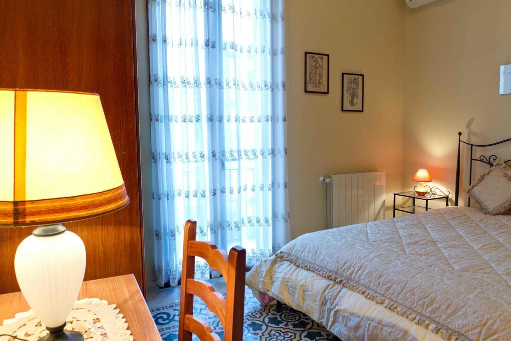 Casa Vacanza Albamarina Trapani Phòng bức ảnh